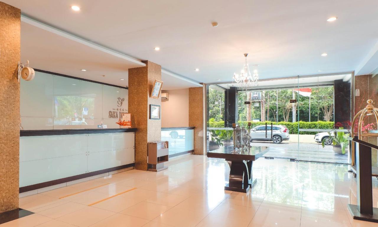 Saka Hotel Medan Sunggal Exterior foto