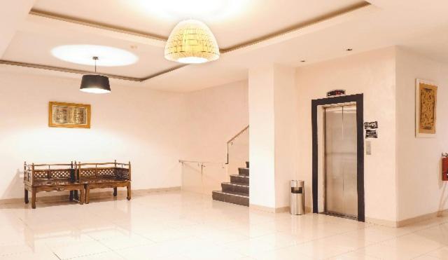 Saka Hotel Medan Sunggal Exterior foto